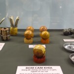 cluster bombs (doporučuju shlídnout videa z použití v Sýrii, pokud vás to zajímá)