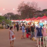 Noční trh ve Vientiane