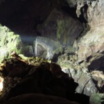 Jeskyně u blue lagoon